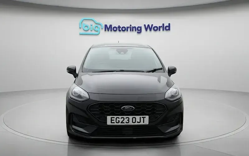 Usado Ford Fiesta ST-Line X 101 HP (74 kW) 2023 Preto Citadino