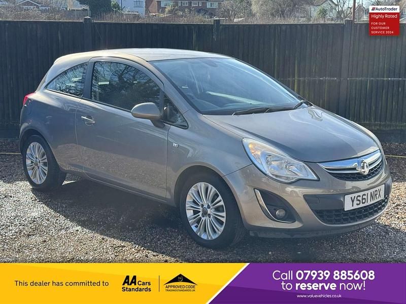 Used Vauxhall Corsa 90 HP (66 kW) 2012 Brown Hatchback