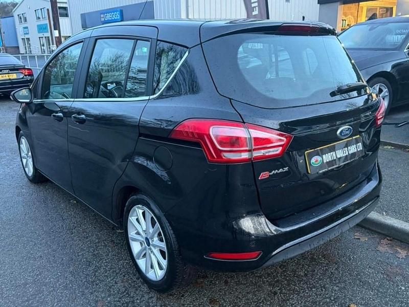 Used Ford B-MAX Titanium 95 HP (69 kW) 2015 Black MPV