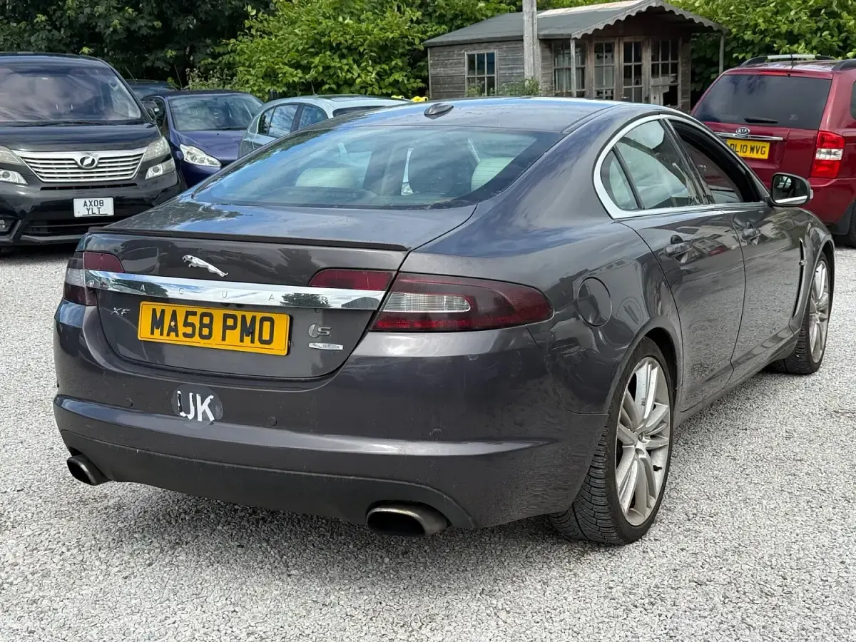 Used Jaguar XF Premium Luxury 207 HP (152 kW) 2008 Grey Sedan