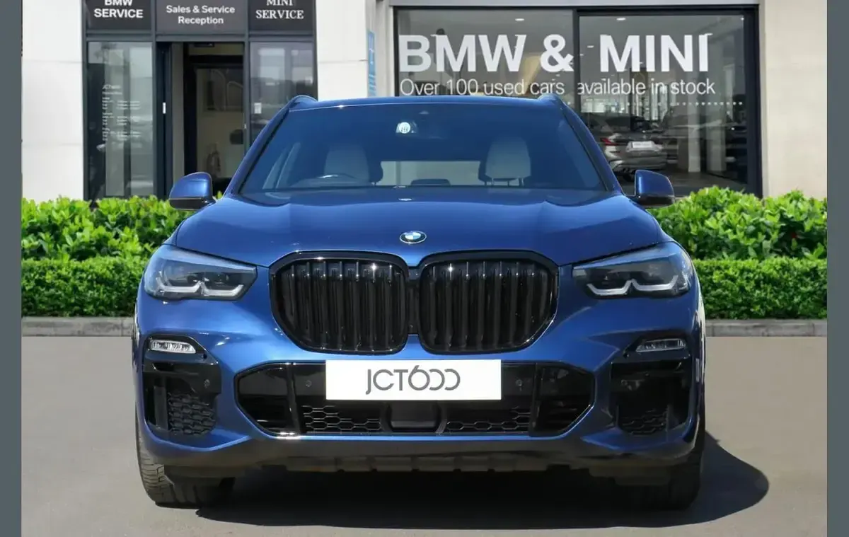 Used BMW X5 M Sport 261 HP (191 kW) 2020 Blue SUV