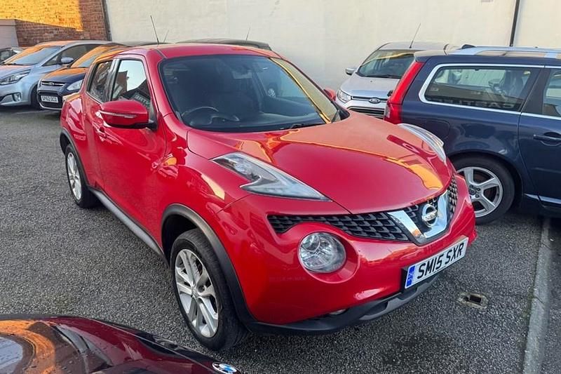 Red Used 2015 Nissan Juke Acenta Premium SUV | £2,795 (Good price) - Image 1/1