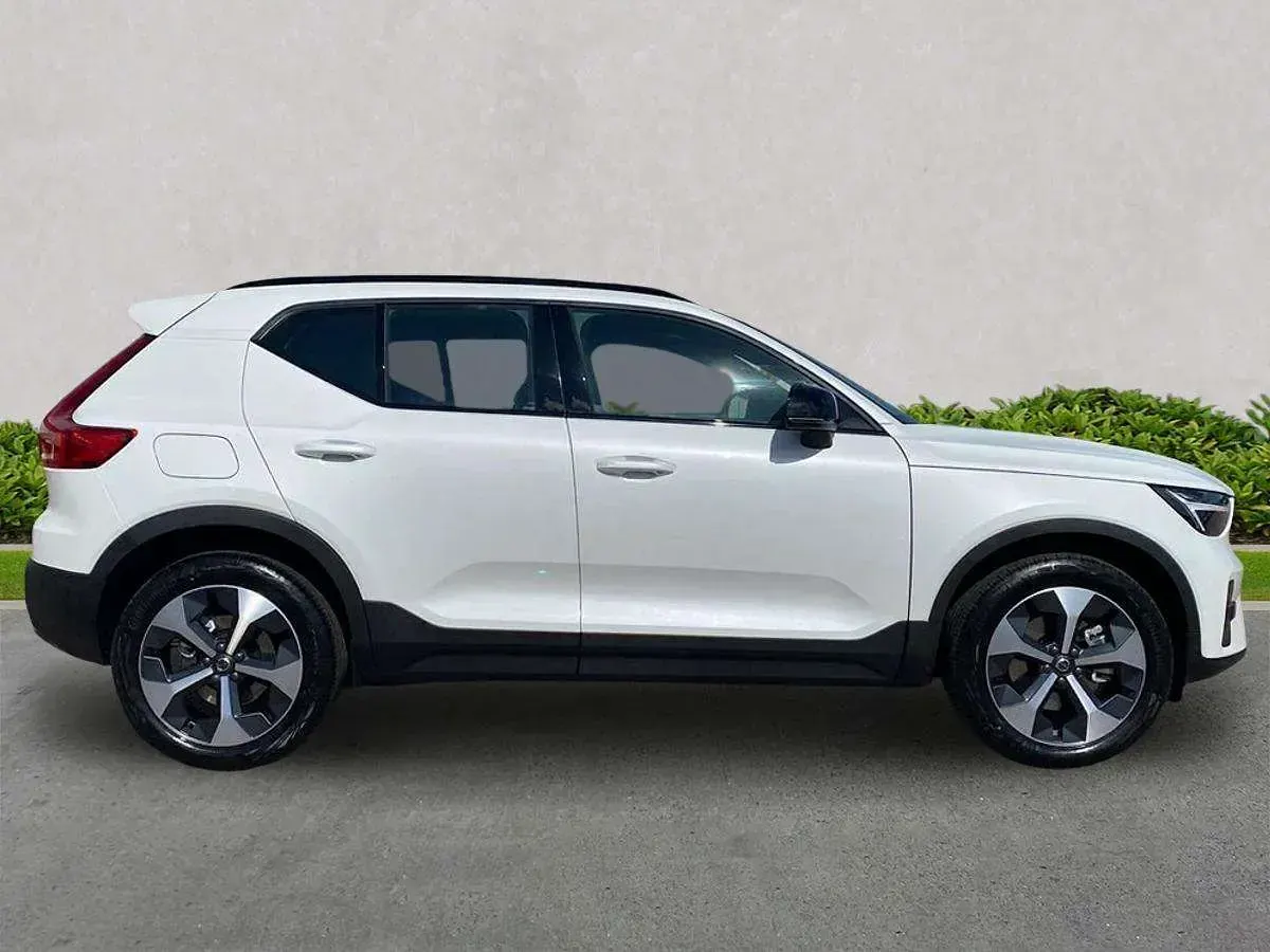 Used Volvo XC40 Plus 2024 White SUV