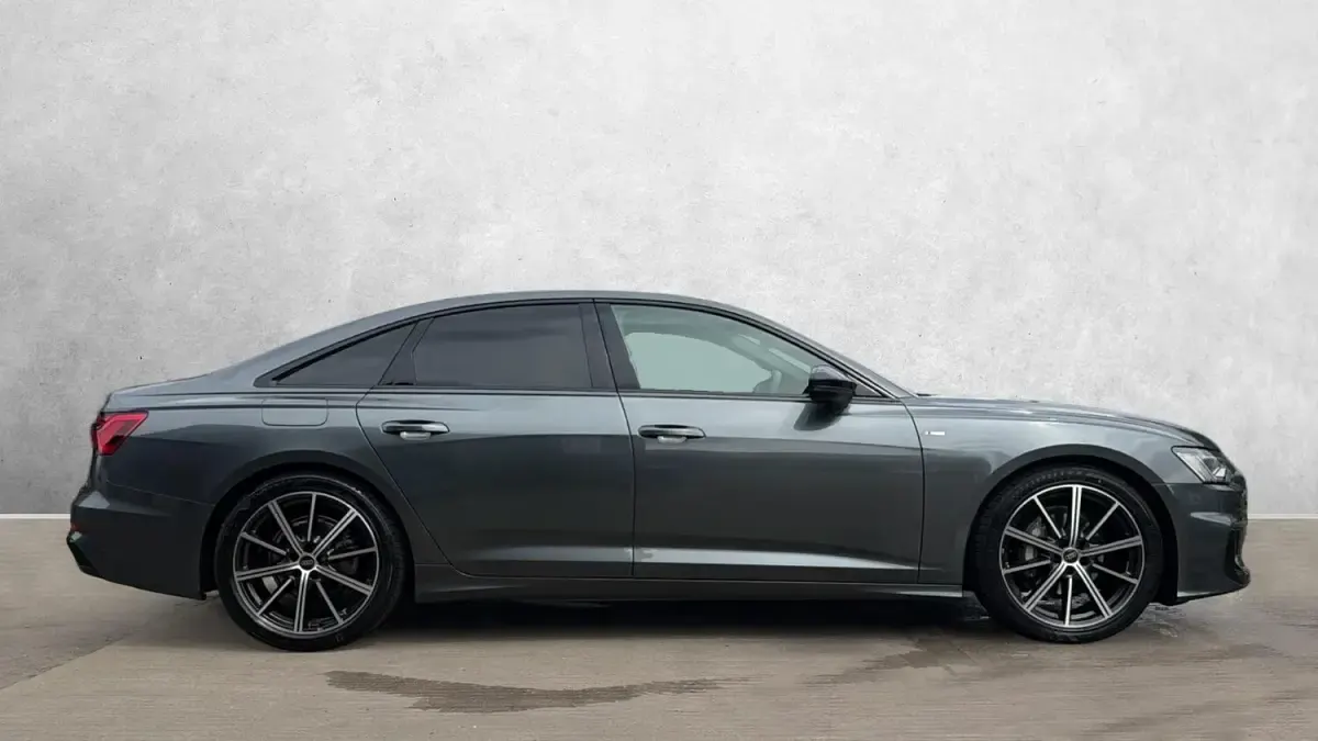 Used Audi A6 Black Edition 204 HP (150 kW) 2024 Grey Sedan