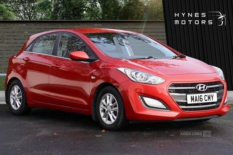 Red Used 2016 Hyundai i30 SE Hatchback | £4,995 (Fair price) - Image 1/1