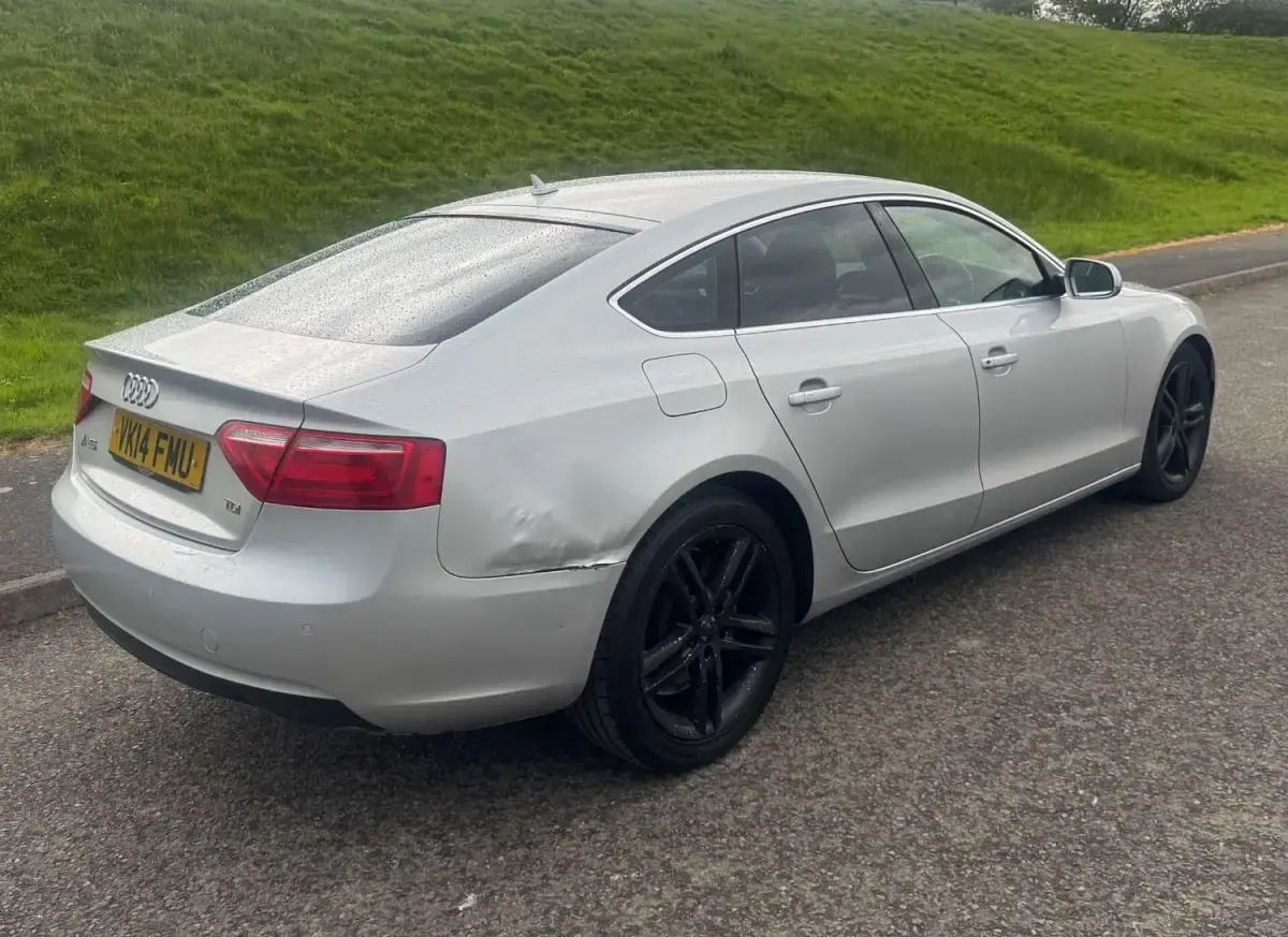 Begagnad Audi A5 2014 Silver Sportkupé