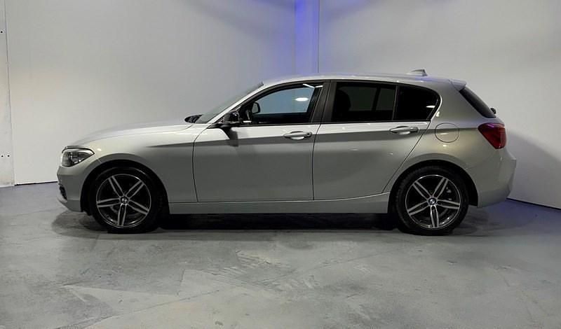 Used BMW 118 Sport Line 2017 Silver Hatchback