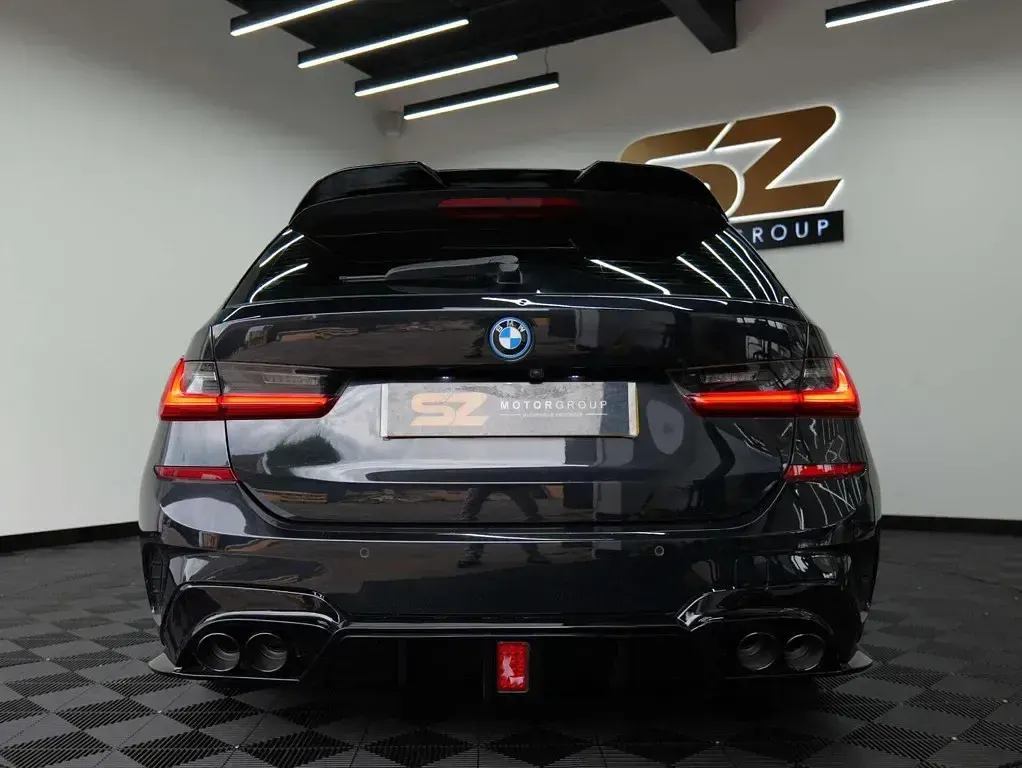 Used BMW 330e M Sport 292 HP (214 kW) 2022 Black Estate