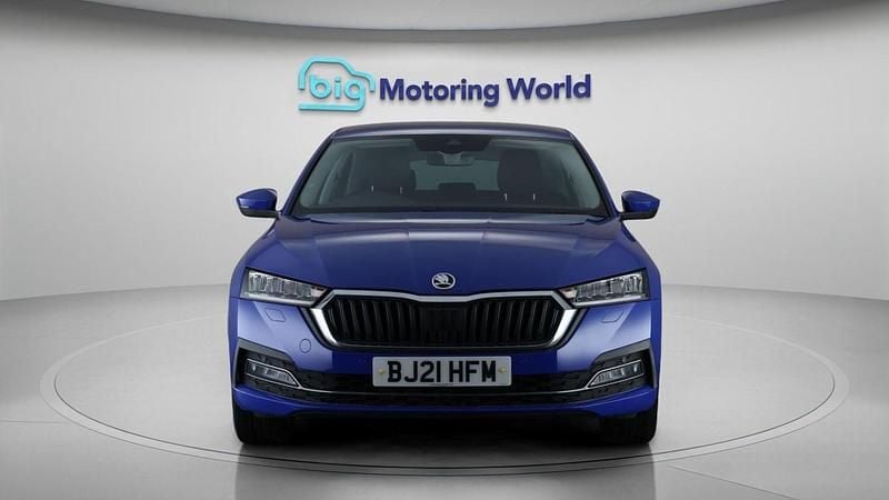 Used Skoda Octavia SE L 148 HP (108 kW) 2021 Blue Hatchback