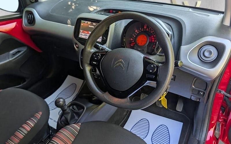 Usado Citroën C1 Feel 68 HP (50 kW) 2016 Vermelho Citadino