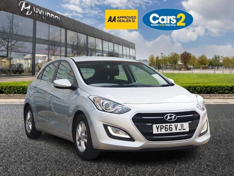 Silver Used 2016 Hyundai i30 SE Hatchback | £9,490 (A bit pricey) - Image 1/4