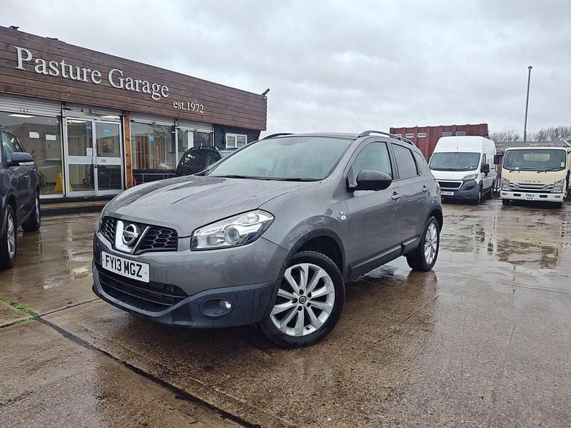 Grey Used 2013 Nissan Qashqai 360º SUV | £3,490 (Fair price) - Image 1/4