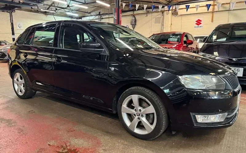 Used Skoda Rapid SE 105 HP (77 kW) 2015 Hatchback