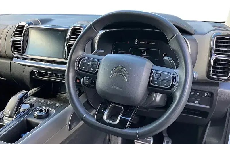 Used Citroën C5 Aircross Flair 181 HP (133 kW) 2019 White SUV