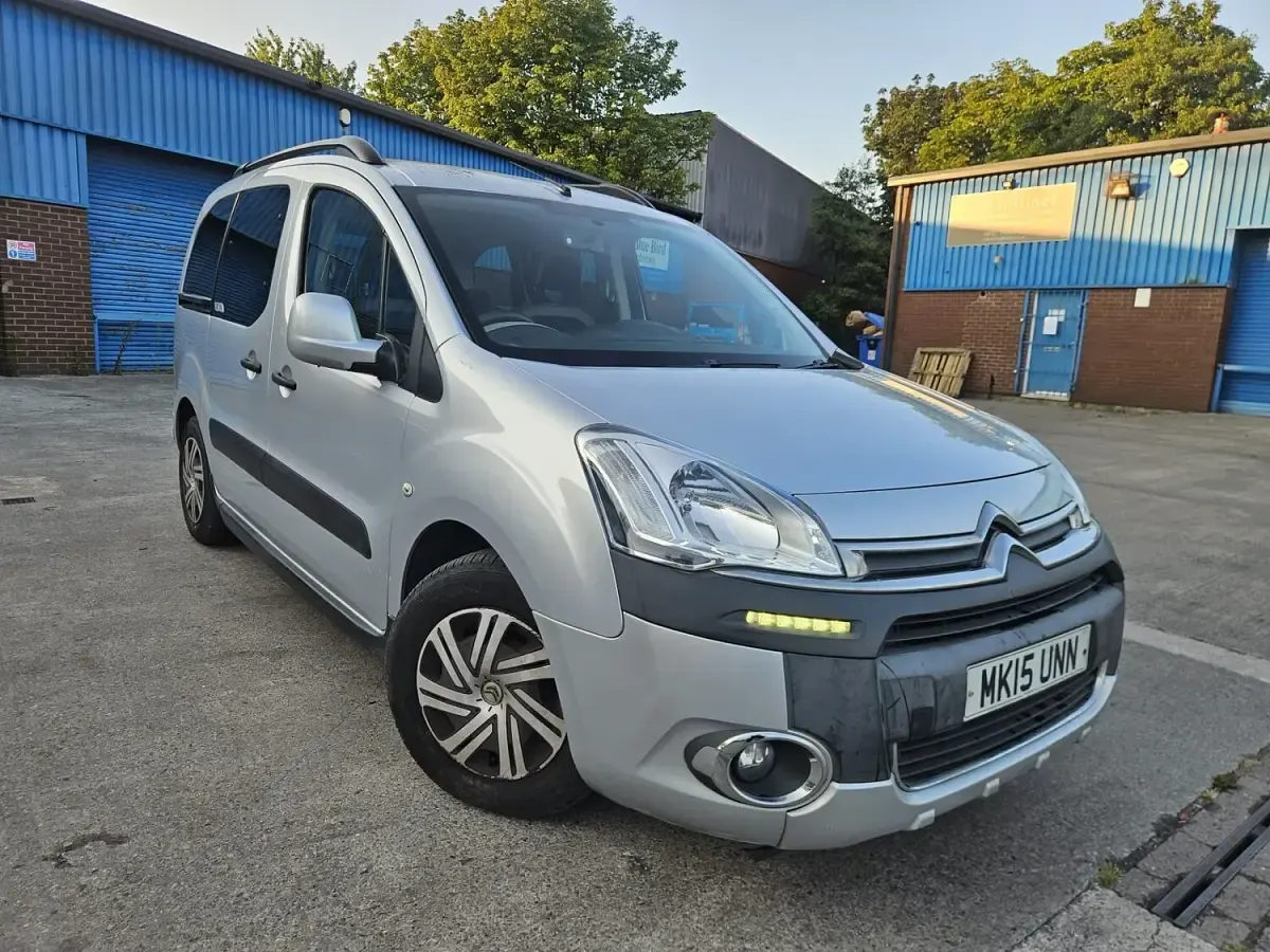 Used Citroën Berlingo XTR 2015 Silver MPV