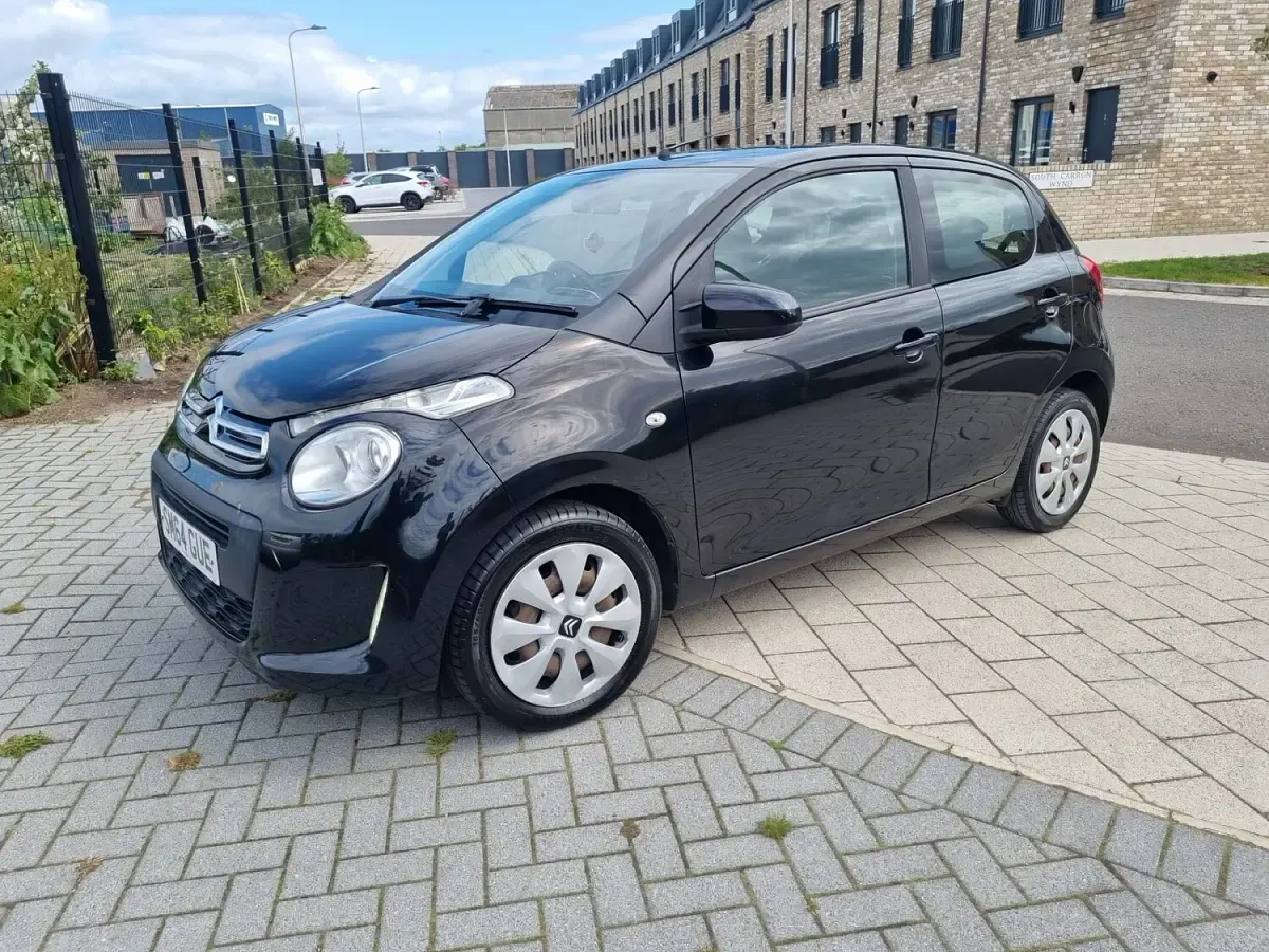 Used Citroën C1 Feel 68 HP (50 kW) 2015 Black Hatchback
