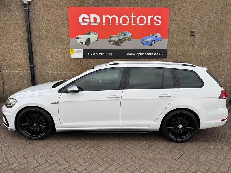 Usado VW Golf VII R 300 HP (220 kW) 2019 Branco Carrinha