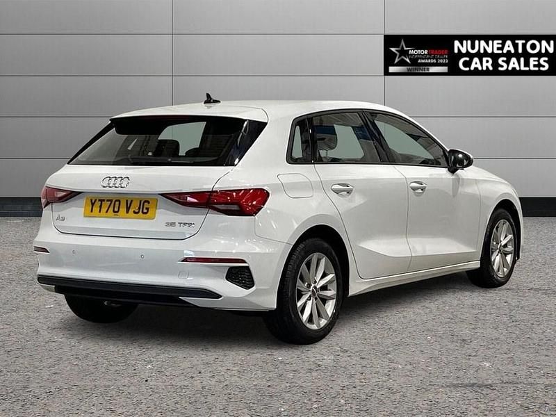 Used Audi A3 Sportback Design 150 HP (110 kW) 2020 White Hatchback