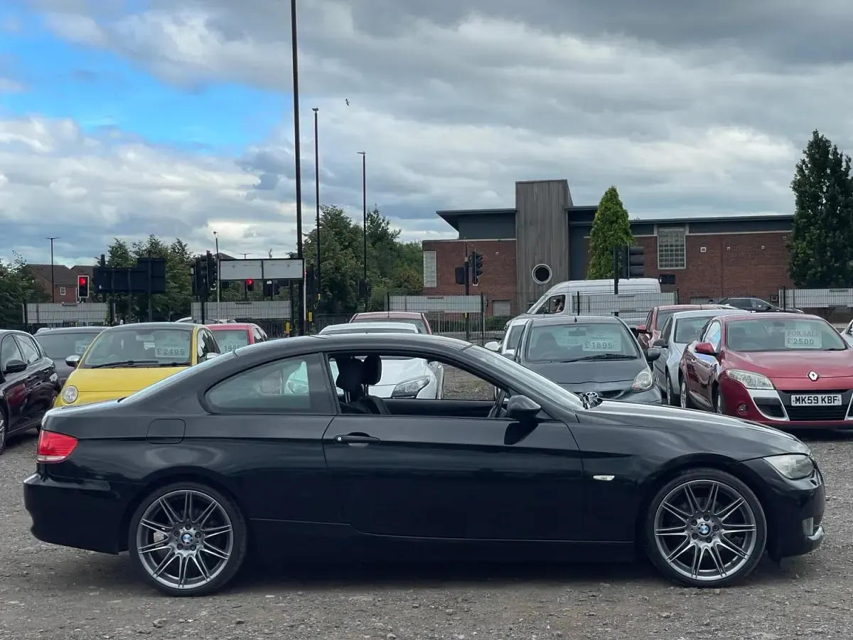 Used BMW 320 Comfort Edition 177 HP (130 kW) 2009 Black Coupe