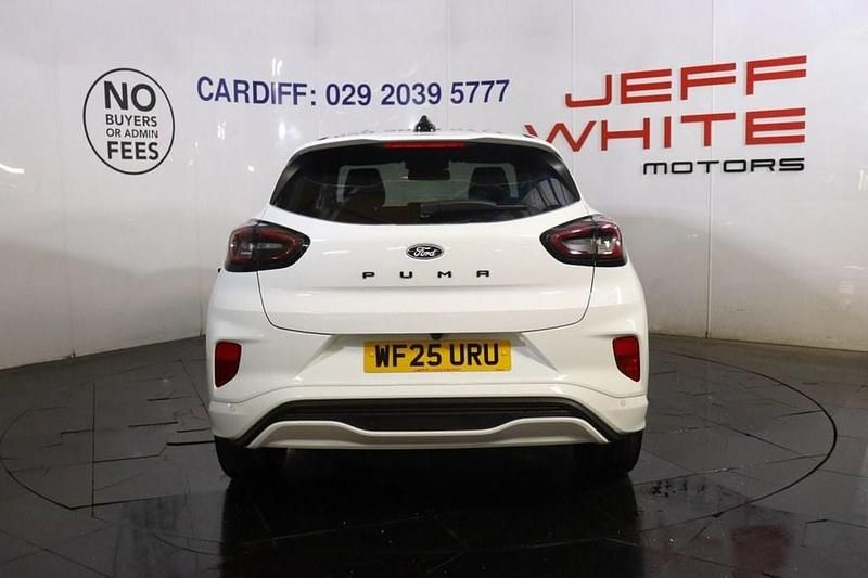 Used Ford Puma ST-Line X 125 HP (91 kW) 2025 White Hatchback