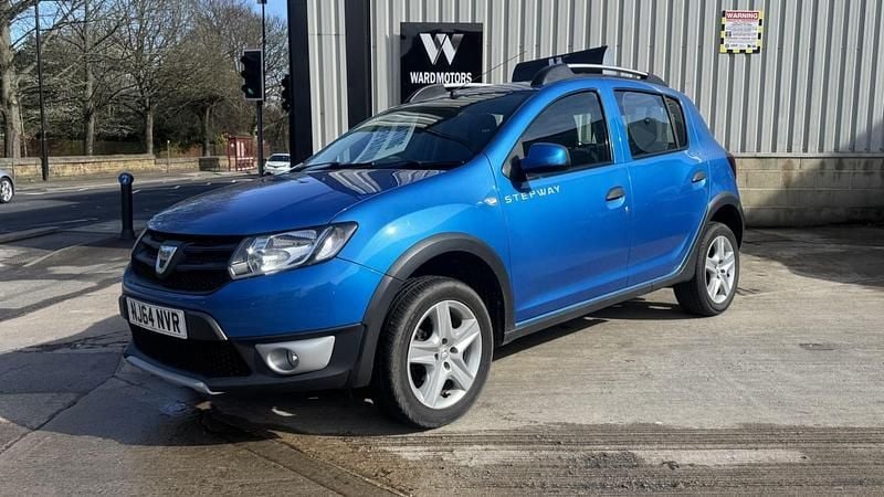 Used Dacia Sandero Stepway Ambiance 2014 Blue Hatchback