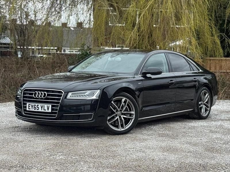 Usado Audi A8 Sport 385 HP (283 kW) 2015 Preto Sedan