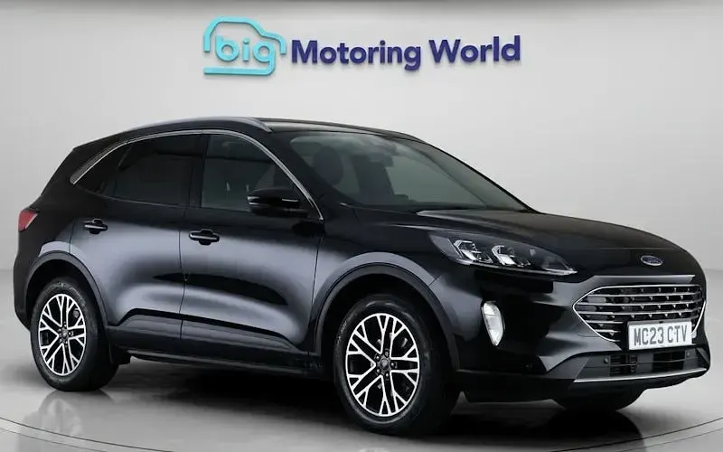 Used Ford Kuga Titanium 150 HP (110 kW) 2023 SUV