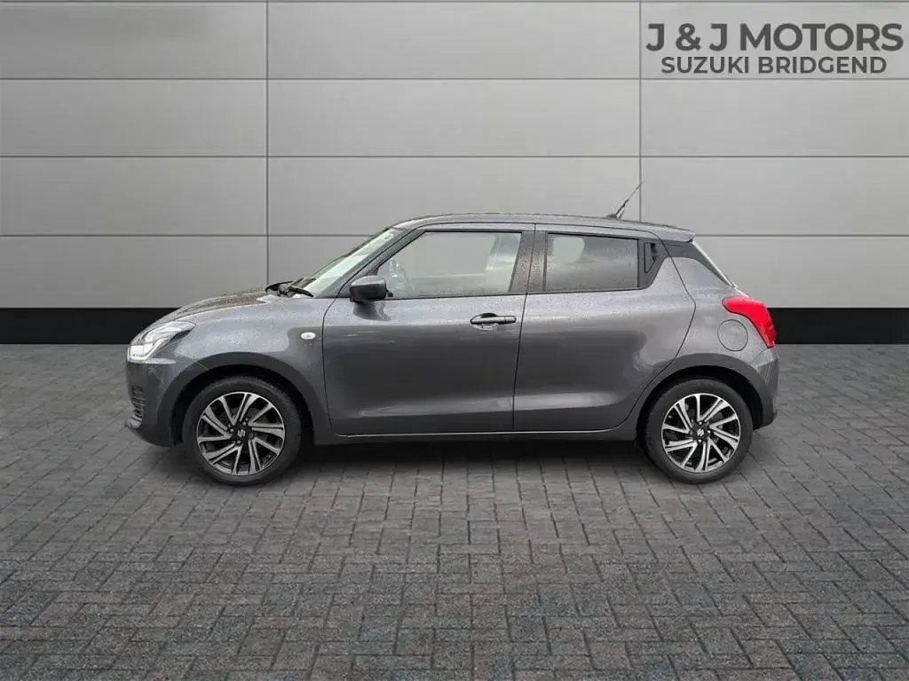 Używany Suzuki Swift SZ-L 83 KM (61 kW) 2022 Szary Hatchback