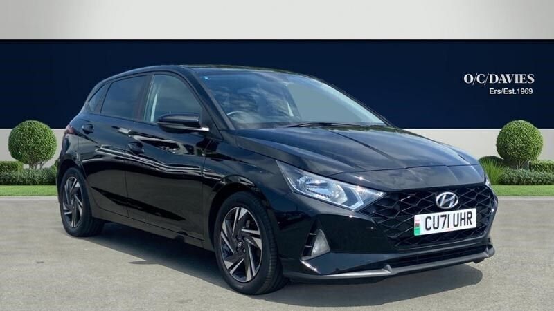 Black Used 2021 Hyundai i20 Hatchback | £10,895 (Good price) - Image 1/4
