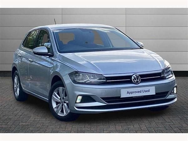 Reflex silver Used 2018 VW Polo SE Hatchback | £15,150 (Expensive) - Image 1/3