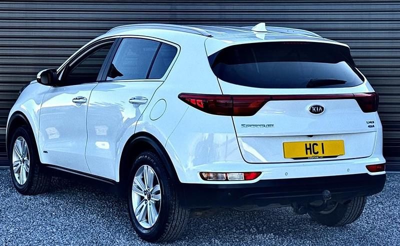 Used Kia Sportage 2017 White SUV