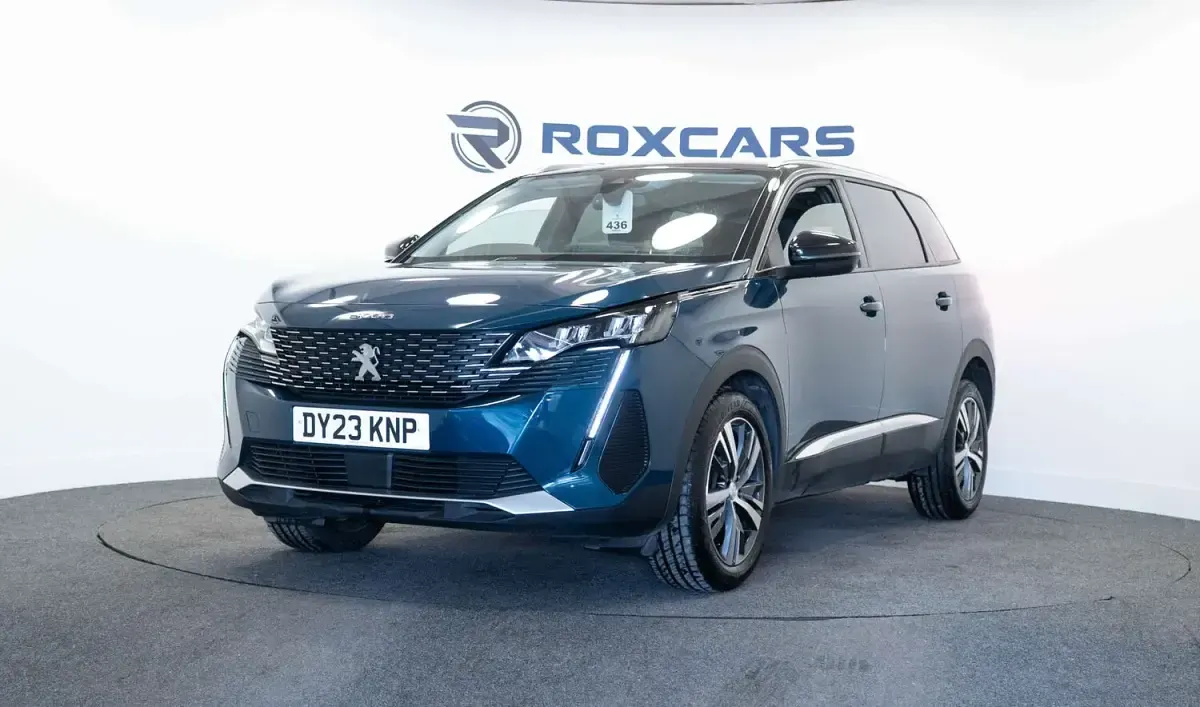 Used Peugeot 5008 Allure+ 130 HP (95 kW) 2023 Blue SUV