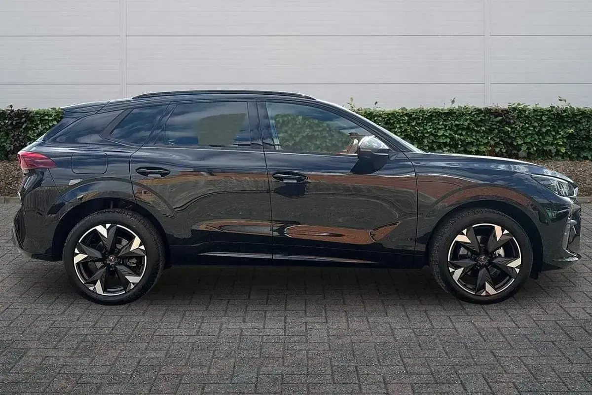 Used Cupra Terramar 150 HP (110 kW) 2026 Midnight black SUV
