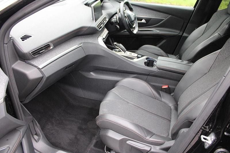 Used Peugeot 3008 GT-line 163 HP (119 kW) 2018 Black SUV