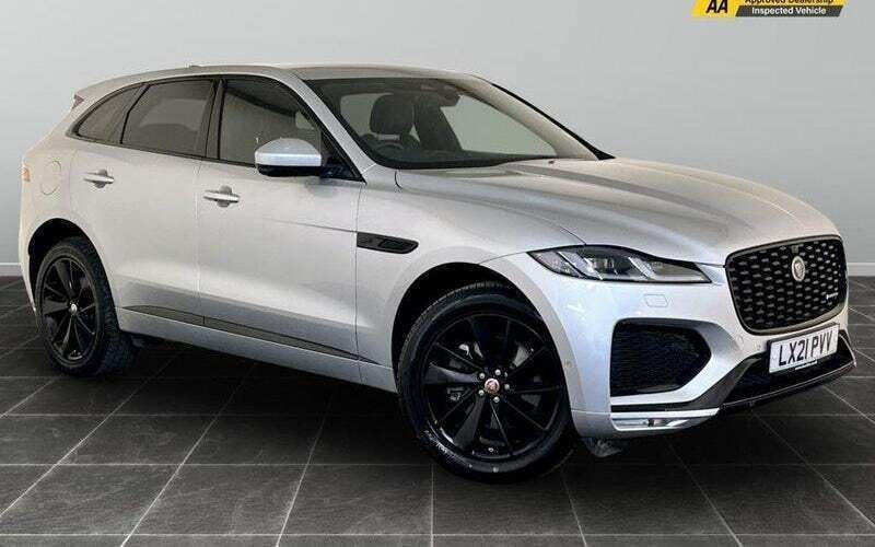 Used 2023 Jaguar F-Pace R-Dynamic SUV | £30,795 (Super price) - Image 1/2