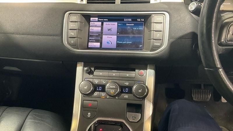 Used Land Rover Range Rover evoque Pure 190 HP (139 kW) 2013 White SUV