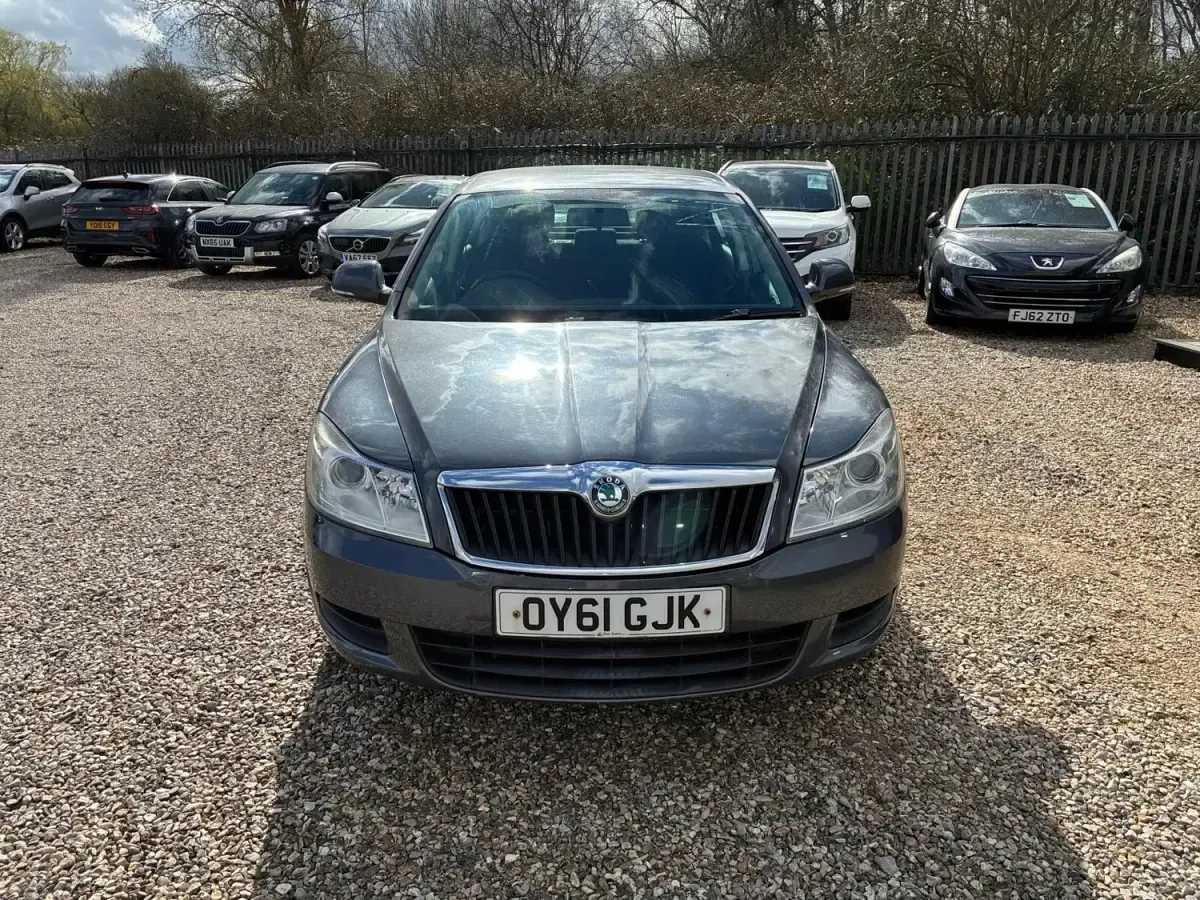 Used Skoda Octavia SE 105 HP (77 kW) 2011 Grey Hatchback
