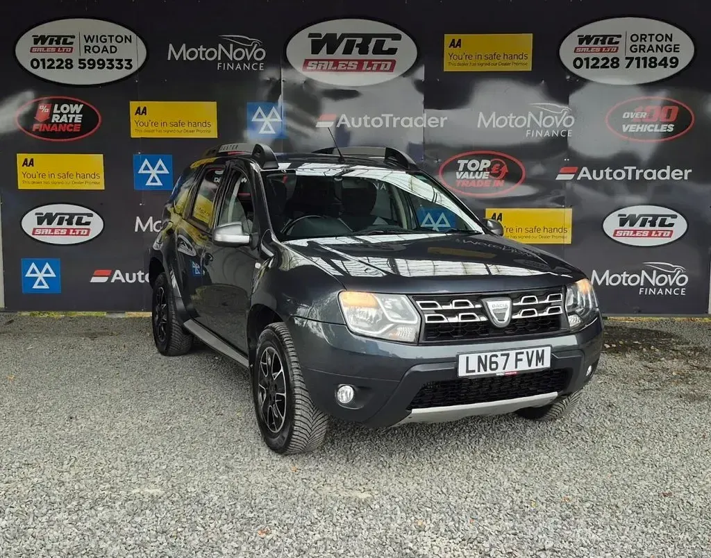 Used Dacia Duster Prestige 125 HP (91 kW) 2017 Grey SUV