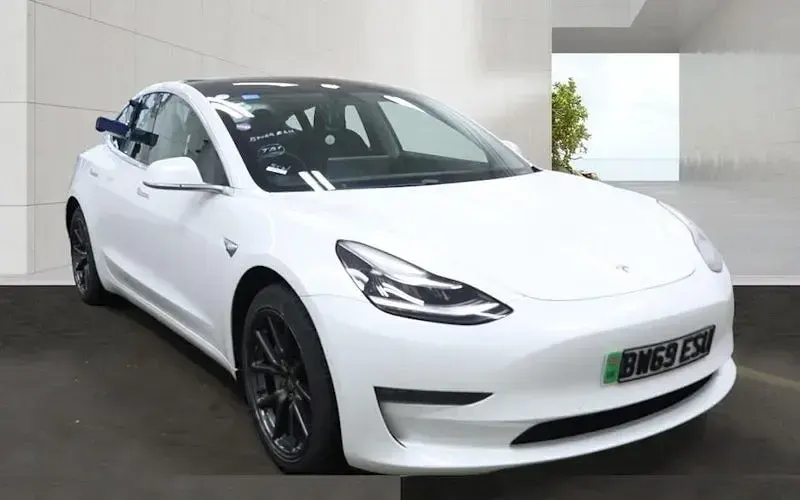 Used Tesla Model 3 Long Range AWD 258 kW (351 HP) 2023 Sedan