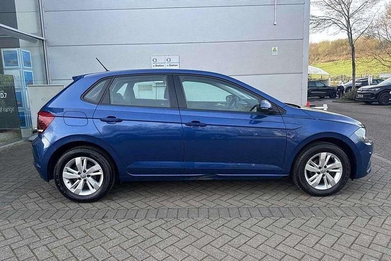 Used VW Polo SE 95 HP (69 kW) 2019 Blue Hatchback