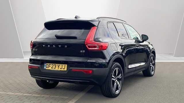 Used Volvo XC40 Plus 161 HP (118 kW) 2024 SUV