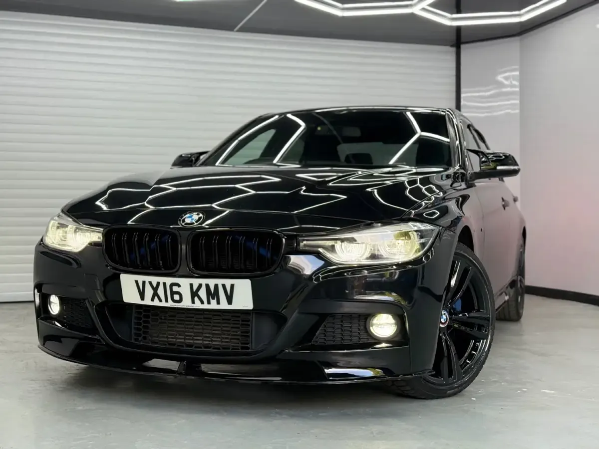 Begagnad BMW 320 M Sport 2016 Svart Sedan