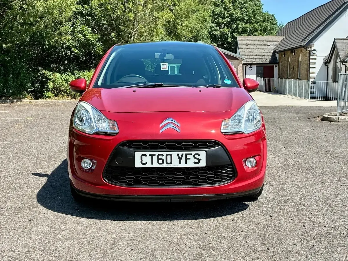 Used Citroën C3 VTR Sport 75 HP (55 kW) 2010 Red Hatchback