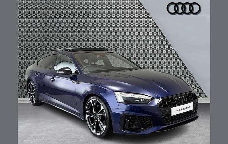 Used Audi A5 Sportback Black Edition 200 HP (147 kW) 2023 Blue Hatchback