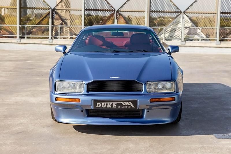 Used Aston Martin Virage 330 HP (242 kW) 1990 Blue Sedan