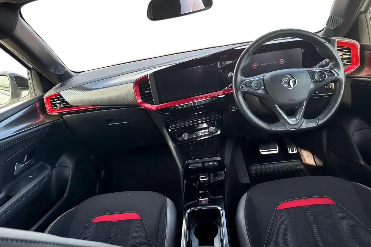 Used Vauxhall Mokka 100 kW (136 HP) 2023 White SUV
