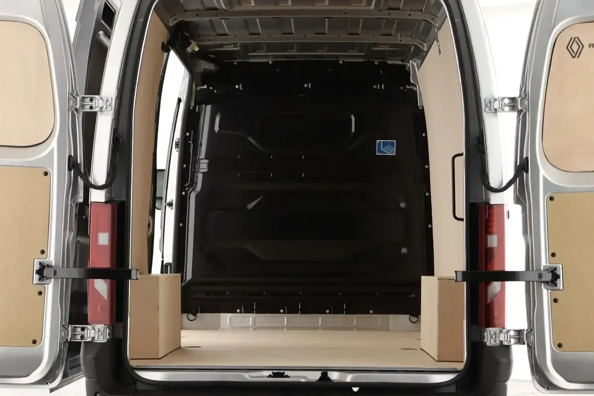 New Renault Master 2026 Grey MPV