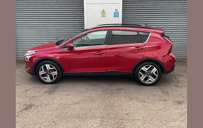 Usado Hyundai Bayon Premium 99 HP (72 kW) 2022 Vermelho SUV