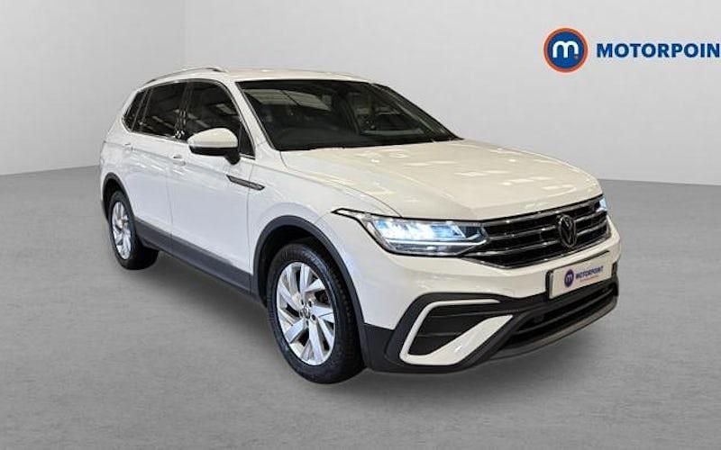 Second-hand VW Tiguan Allspace Life 150 CP (110 kW) 2023 SUV
