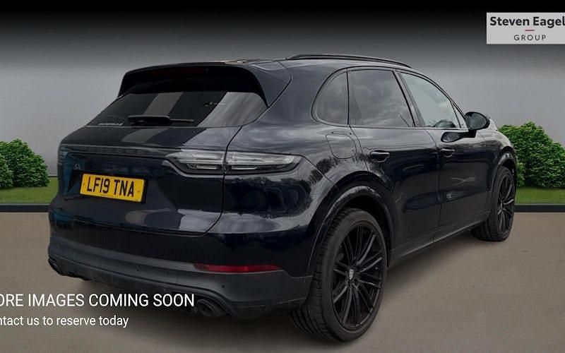 Used Porsche Cayenne S 441 HP (324 kW) 2022 SUV